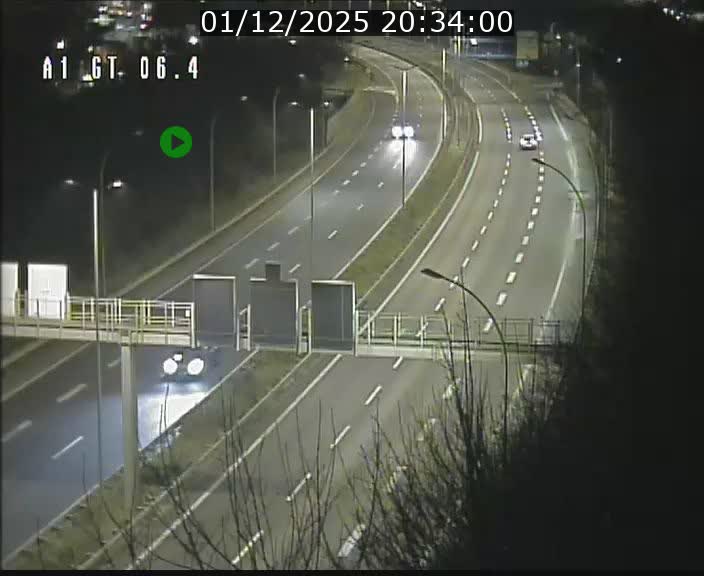 <h2>Traffic live webcam Luxembourg Hamm - A1 direction Sandweiler - BK 6.4</h2>