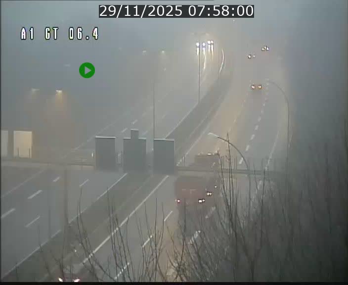 <h2>Traffic live webcam Luxembourg Hamm - A1 direction Sandweiler - BK 6.4</h2>