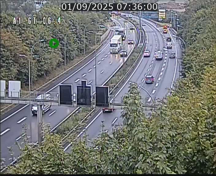 <h2>Traffic live webcam Luxembourg Hamm - A1 direction Sandweiler - BK 6.4</h2>