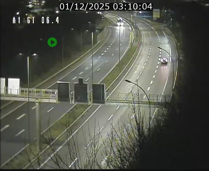 <h2>Traffic live webcam Luxembourg Hamm - A1 direction Sandweiler - BK 6.4</h2>