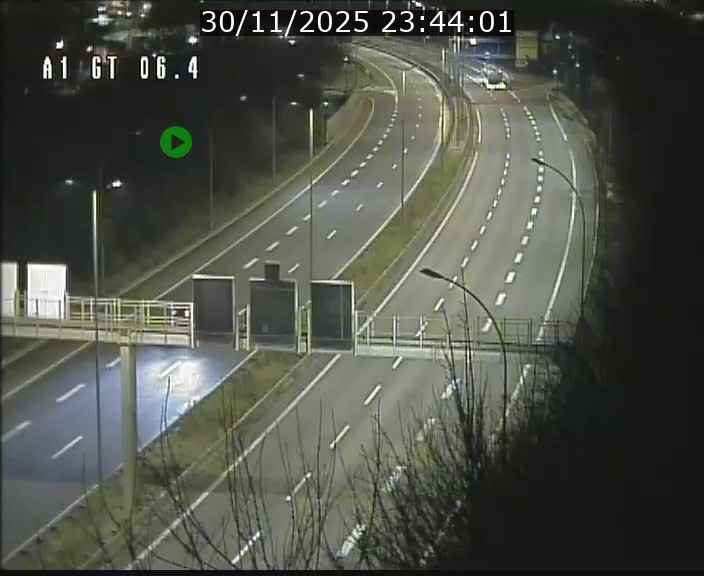 <h2>Traffic live webcam Luxembourg Hamm - A1 direction Sandweiler - BK 6.4</h2>