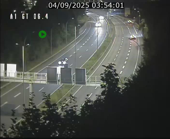 <h2>Traffic live webcam Luxembourg Hamm - A1 direction Sandweiler - BK 6.4</h2>
