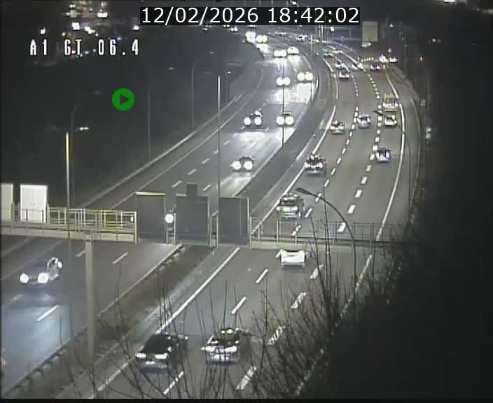 <h2>Traffic live webcam Luxembourg Hamm - A1 direction Sandweiler - BK 6.4</h2>