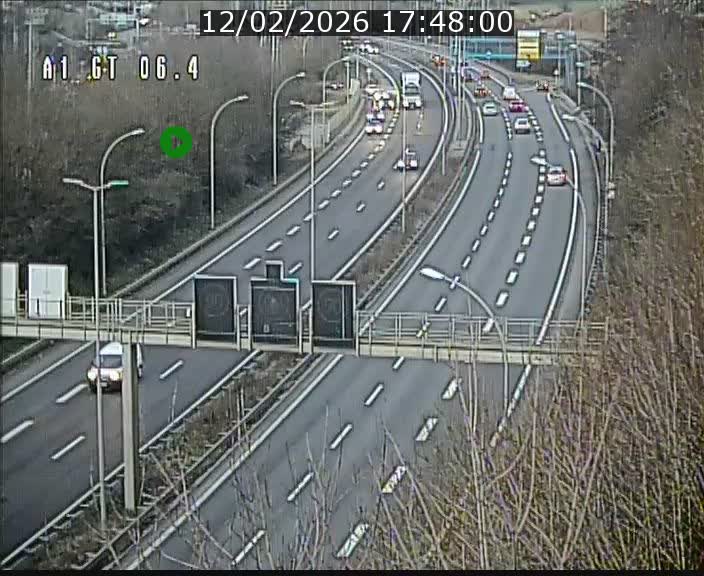 <h2>Traffic live webcam Luxembourg Hamm - A1 direction Sandweiler - BK 6.4</h2>