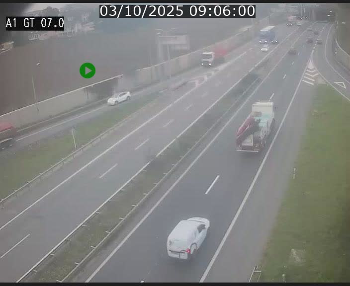 <h2>Traffic live webcam Luxembourg Cents - A1 direction Kirchberg - BK 7</h2>