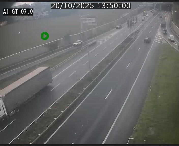 <h2>Traffic live webcam Luxembourg Cents - A1 direction Kirchberg - BK 7</h2>