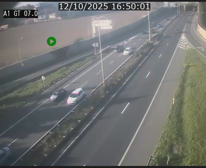 <h2>Traffic live webcam Luxembourg Cents - A1 direction Kirchberg - BK 7</h2>