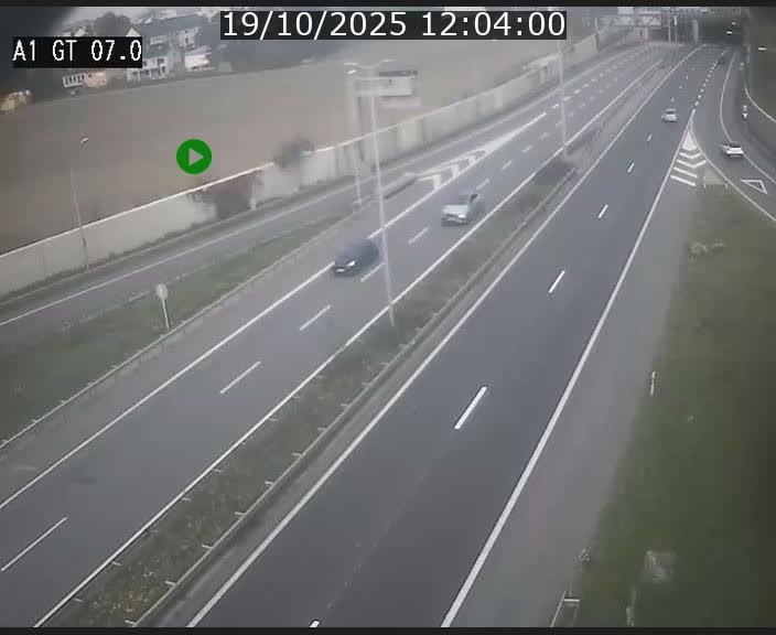 <h2>Traffic live webcam Luxembourg Cents - A1 direction Kirchberg - BK 7</h2>