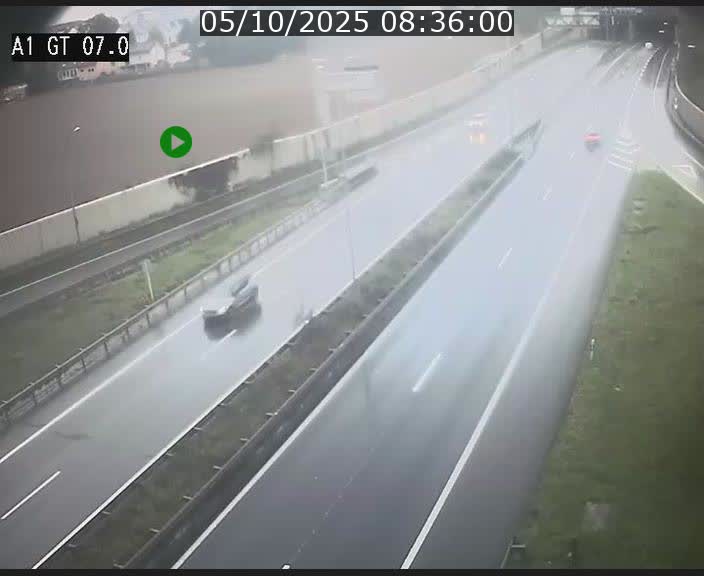 <h2>Traffic live webcam Luxembourg Cents - A1 direction Kirchberg - BK 7</h2>