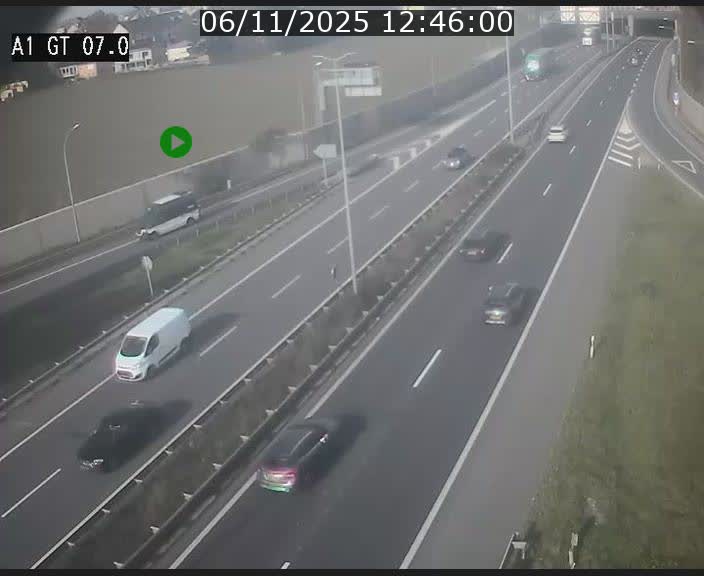 <h2>Traffic live webcam Luxembourg Cents - A1 direction Kirchberg - BK 7</h2>