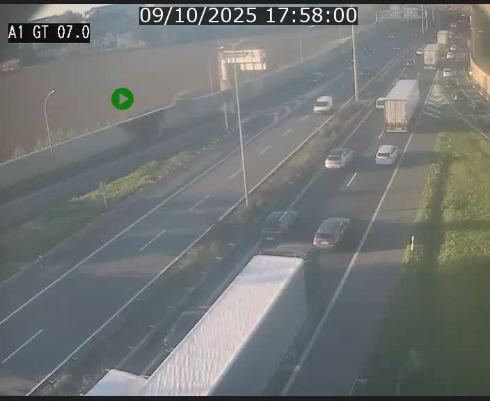 <h2>Traffic live webcam Luxembourg Cents - A1 direction Kirchberg - BK 7</h2>