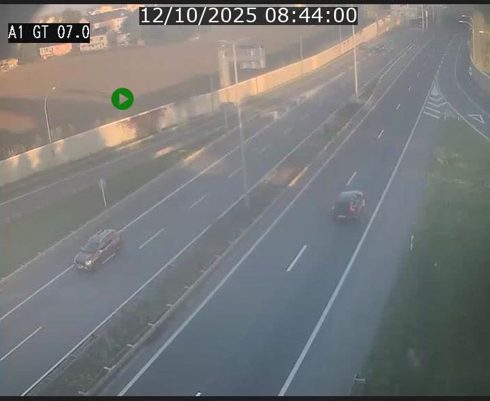<h2>Traffic live webcam Luxembourg Cents - A1 direction Kirchberg - BK 7</h2>