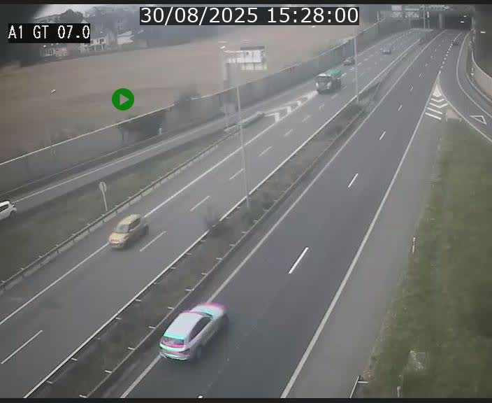 <h2>Traffic live webcam Luxembourg Cents - A1 direction Kirchberg - BK 7</h2>