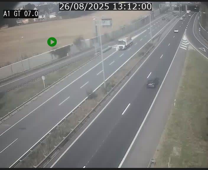 <h2>Traffic live webcam Luxembourg Cents - A1 direction Kirchberg - BK 7</h2>