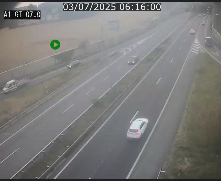 Traffic live webcam Luxembourg Cents - A1 direction Kirchberg - BK 7