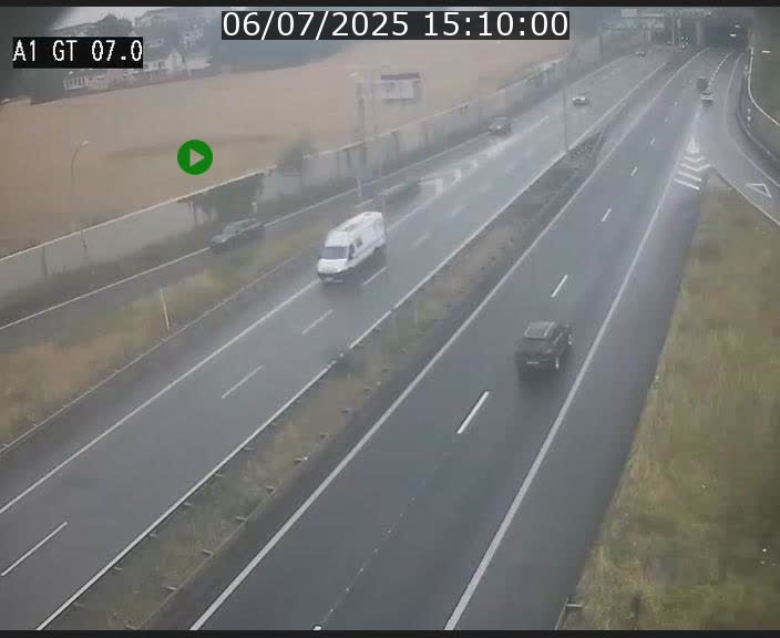 Traffic live webcam Luxembourg Cents - A1 direction Kirchberg - BK 7