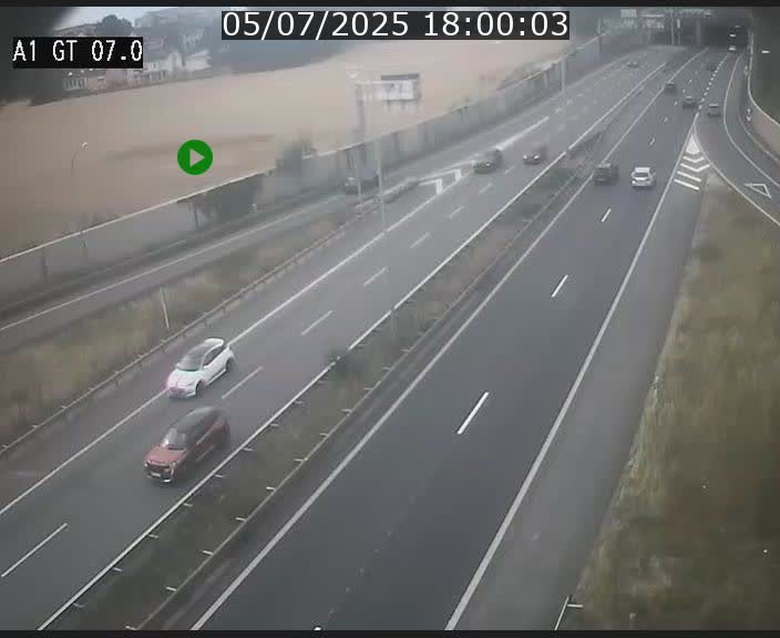Traffic live webcam Luxembourg Cents - A1 direction Kirchberg - BK 7