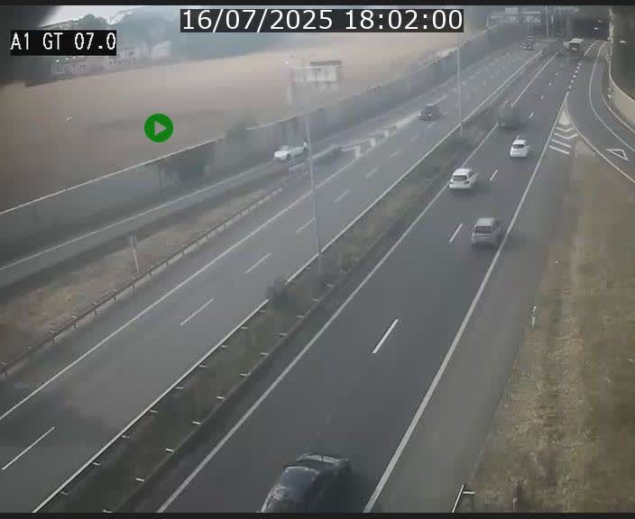 Traffic live webcam Luxembourg Cents - A1 direction Kirchberg - BK 7