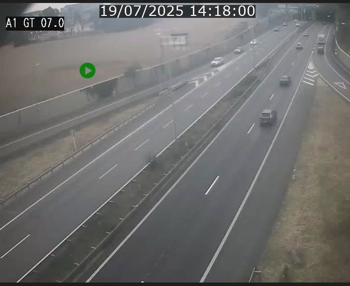 Traffic live webcam Luxembourg Cents - A1 direction Kirchberg - BK 7