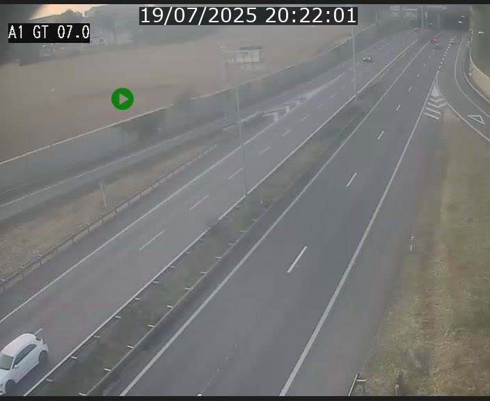 Traffic live webcam Luxembourg Cents - A1 direction Kirchberg - BK 7