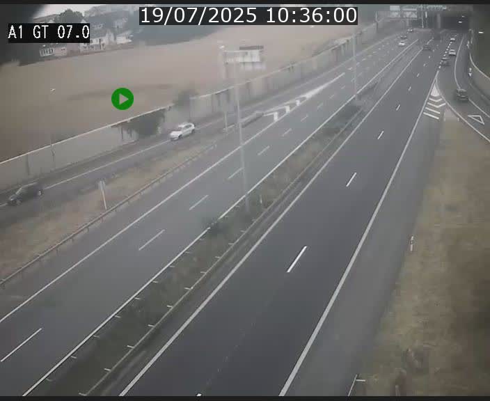 Traffic live webcam Luxembourg Cents - A1 direction Kirchberg - BK 7