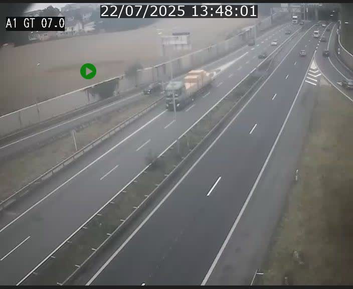 Traffic live webcam Luxembourg Cents - A1 direction Kirchberg - BK 7