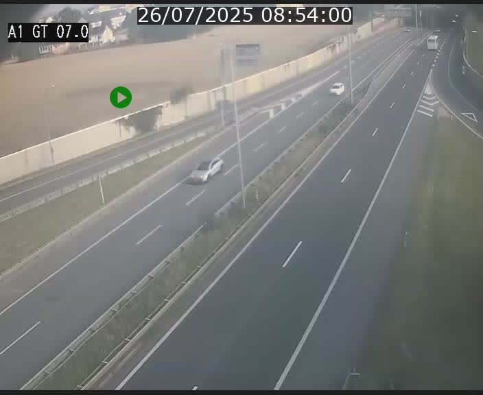 Traffic live webcam Luxembourg Cents - A1 direction Kirchberg - BK 7