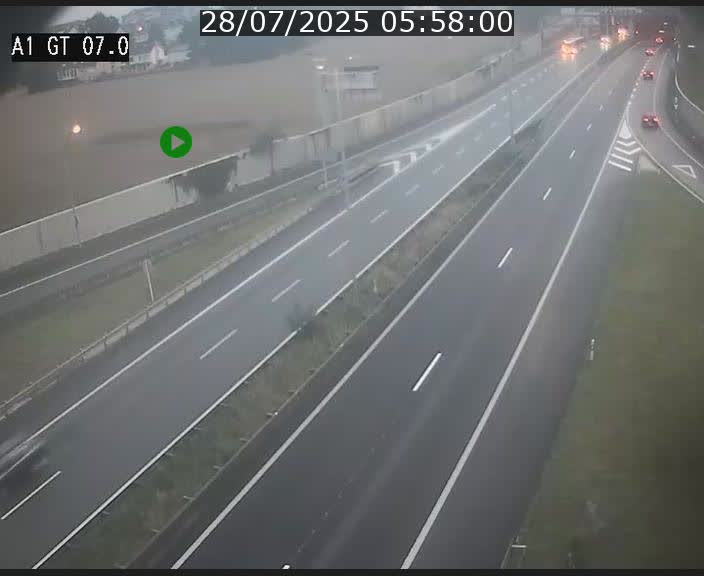 Traffic live webcam Luxembourg Cents - A1 direction Kirchberg - BK 7