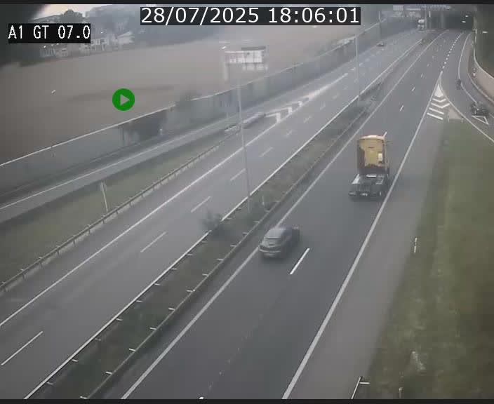 Traffic live webcam Luxembourg Cents - A1 direction Kirchberg - BK 7