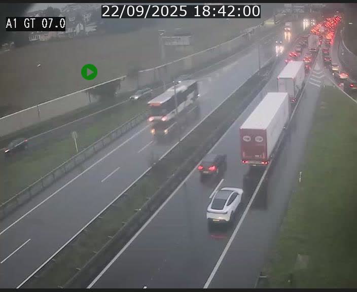 <h2>Traffic live webcam Luxembourg Cents - A1 direction Kirchberg - BK 7</h2>