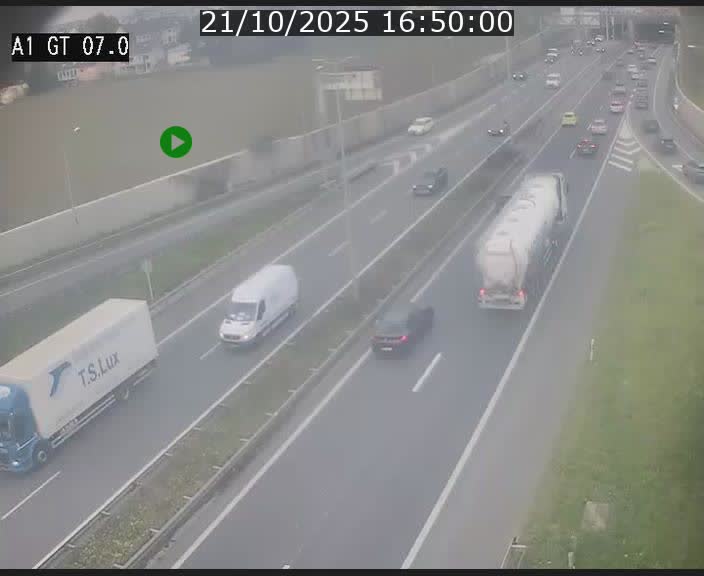 <h2>Traffic live webcam Luxembourg Cents - A1 direction Kirchberg - BK 7</h2>