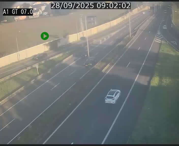 <h2>Traffic live webcam Luxembourg Cents - A1 direction Kirchberg - BK 7</h2>