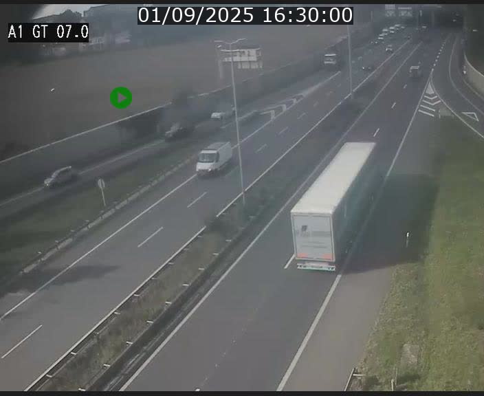 <h2>Traffic live webcam Luxembourg Cents - A1 direction Kirchberg - BK 7</h2>