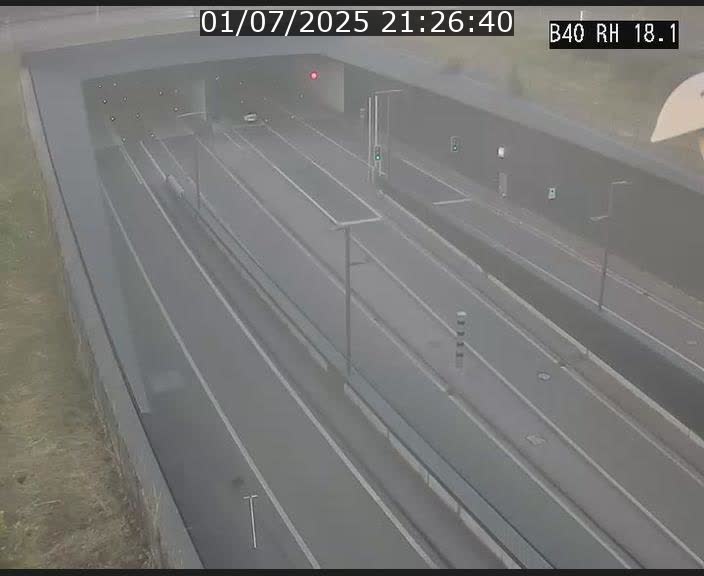 Webcam sur la route de contournement d'Esch-Belval avant le tunnel Central Gate au niveau de la porte de France et du radar fixe
