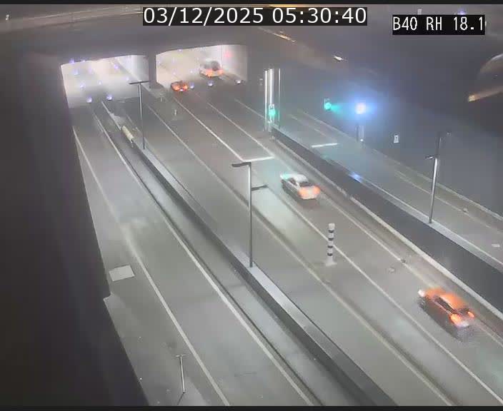 <h2>Webcam sur la route de contournement d'Esch-Belval avant le tunnel Central Gate au niveau de la porte de France et du radar fixe</h2>