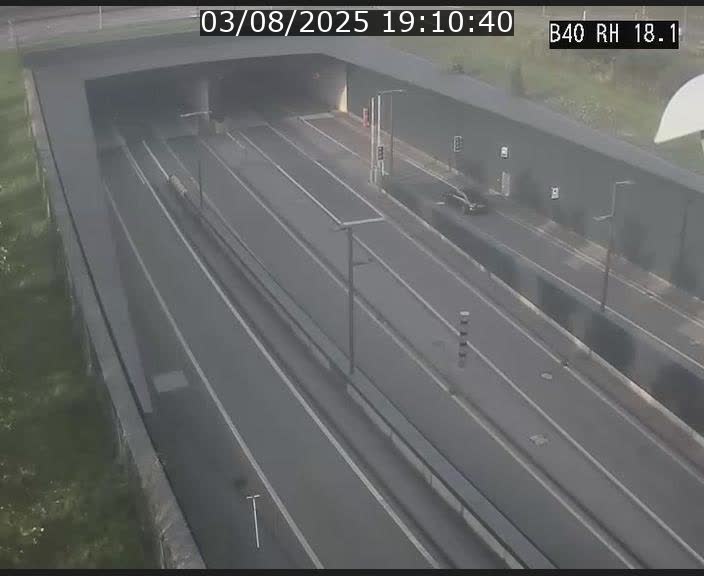 Webcam sur la route de contournement d'Esch-Belval avant le tunnel Central Gate au niveau de la porte de France et du radar fixe