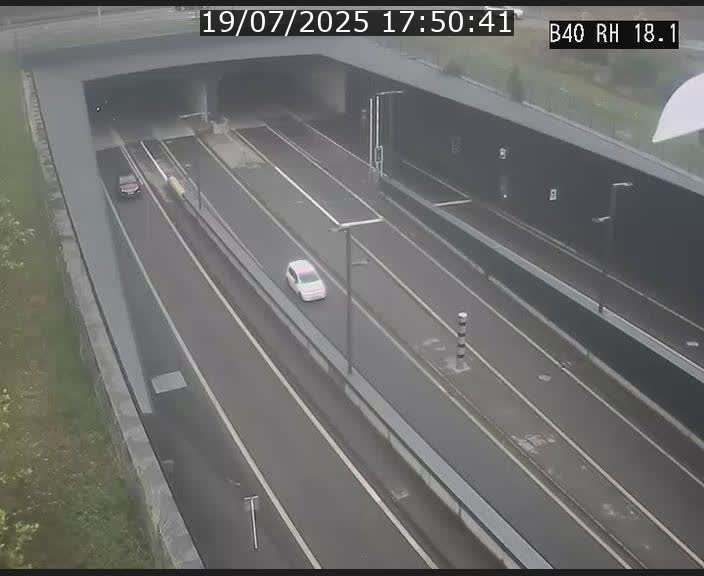 Webcam sur la route de contournement d'Esch-Belval avant le tunnel Central Gate au niveau de la porte de France et du radar fixe