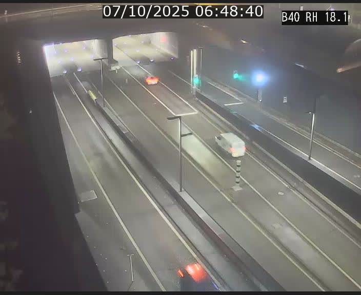 <h2>Webcam sur la route de contournement d'Esch-Belval avant le tunnel Central Gate au niveau de la porte de France et du radar fixe</h2>