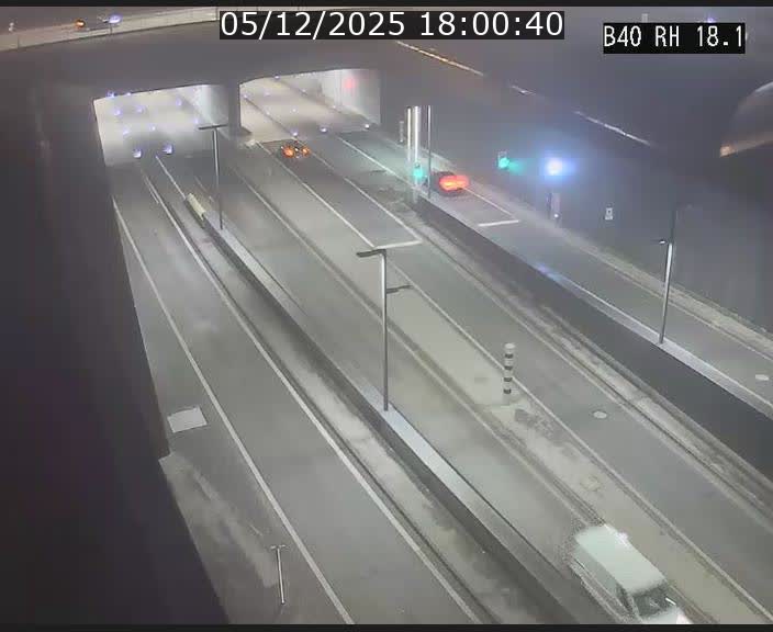 <h2>Webcam sur la route de contournement d'Esch-Belval avant le tunnel Central Gate au niveau de la porte de France et du radar fixe</h2>