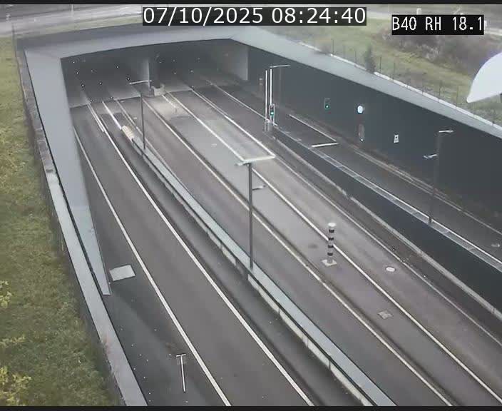 <h2>Webcam sur la route de contournement d'Esch-Belval avant le tunnel Central Gate au niveau de la porte de France et du radar fixe</h2>