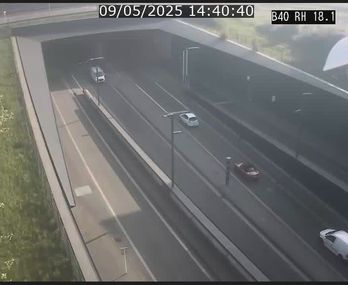 Webcam sur la route de contournement d'Esch-Belval avant le tunnel Central Gate au niveau de la porte de France et du radar fixe