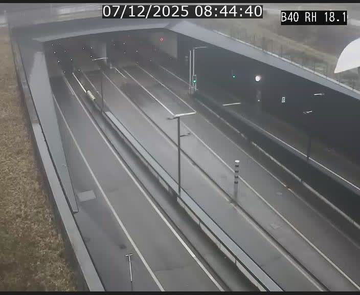<h2>Webcam sur la route de contournement d'Esch-Belval avant le tunnel Central Gate au niveau de la porte de France et du radar fixe</h2>
