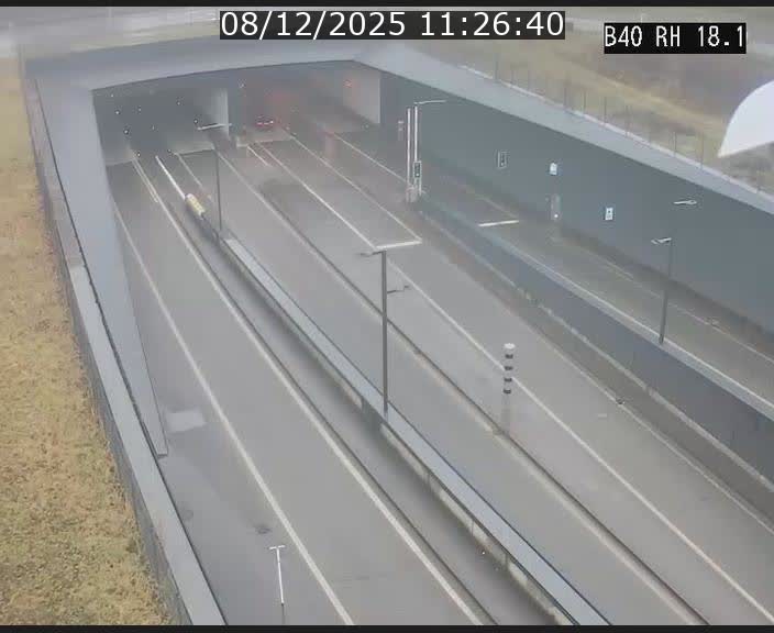<h2>Webcam sur la route de contournement d'Esch-Belval avant le tunnel Central Gate au niveau de la porte de France et du radar fixe</h2>