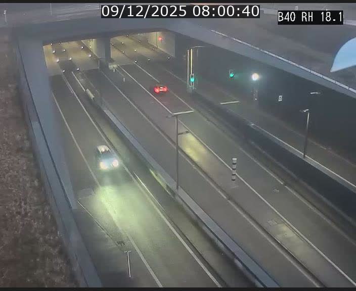 <h2>Webcam sur la route de contournement d'Esch-Belval avant le tunnel Central Gate au niveau de la porte de France et du radar fixe</h2>
