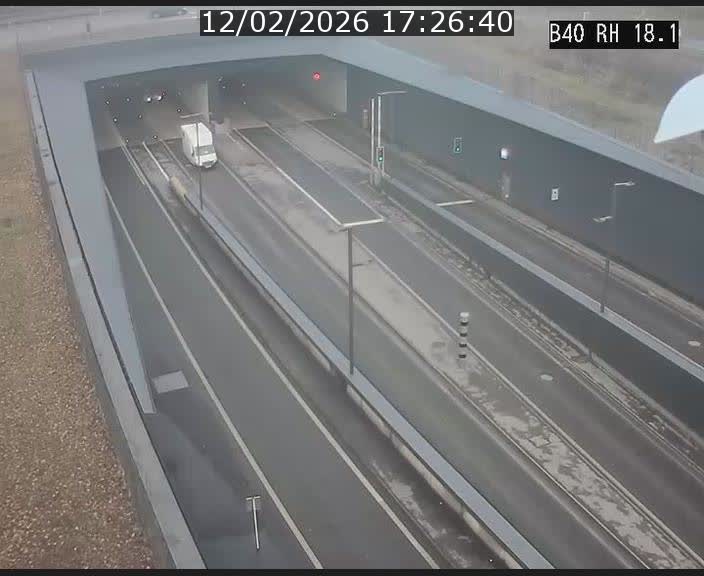Webcam sur la route de contournement d'Esch-Belval avant le tunnel Central Gate au niveau de la porte de France et du radar fixe
