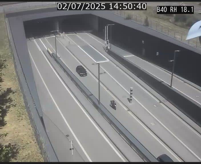 Webcam sur la route de contournement d'Esch-Belval avant le tunnel Central Gate au niveau de la porte de France et du radar fixe