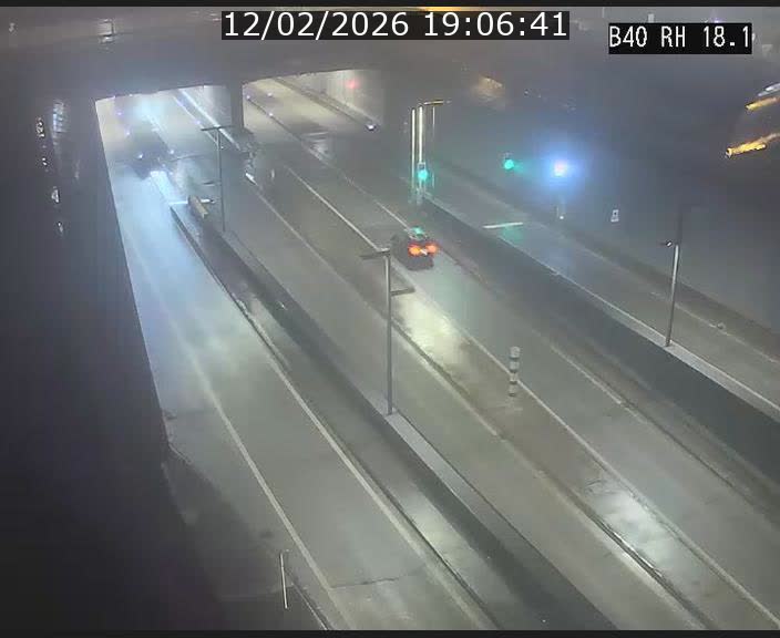 Webcam sur la route de contournement d'Esch-Belval avant le tunnel Central Gate au niveau de la porte de France et du radar fixe