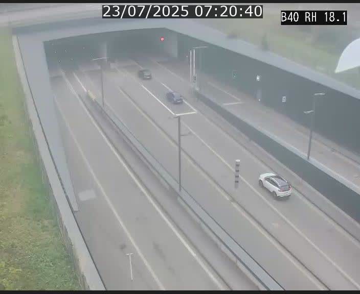 <h2>Webcam sur la route de contournement d'Esch-Belval avant le tunnel Central Gate au niveau de la porte de France et du radar fixe</h2>