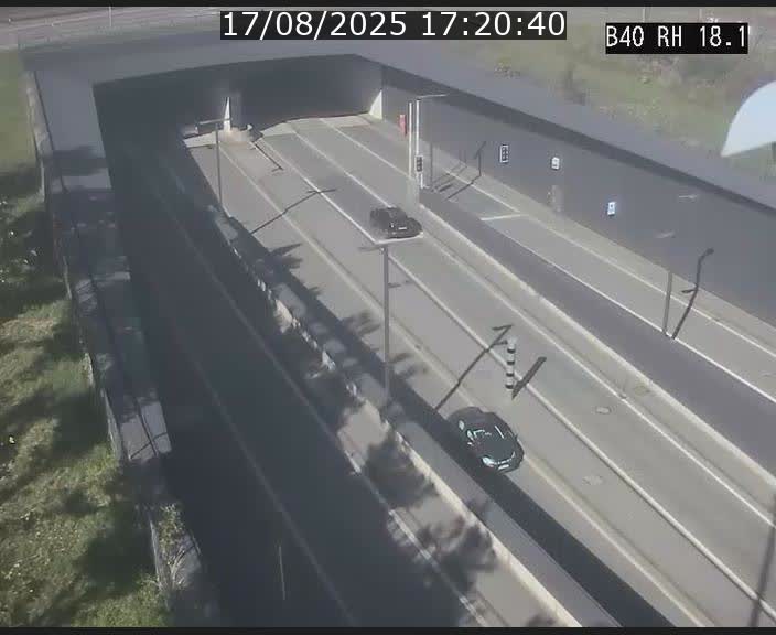 Webcam sur la route de contournement d'Esch-Belval avant le tunnel Central Gate au niveau de la porte de France et du radar fixe