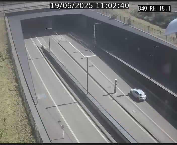 Webcam sur la route de contournement d'Esch-Belval avant le tunnel Central Gate au niveau de la porte de France et du radar fixe